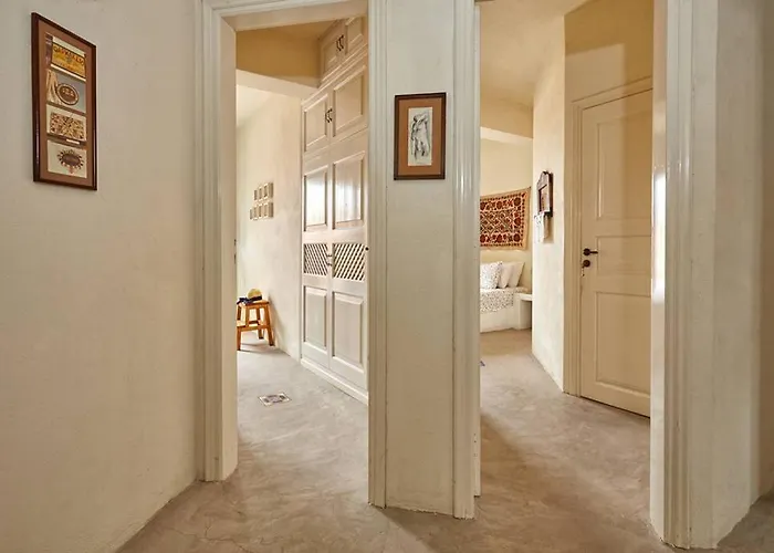 Summer House In Santorini 別荘 Foinikiá