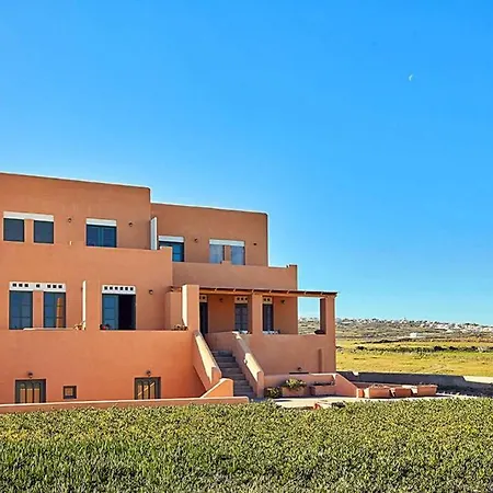 Summer House In Santorini * Foinikiá