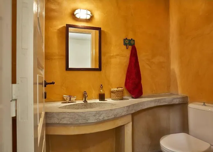 Summer House In Santorini * Finikiá